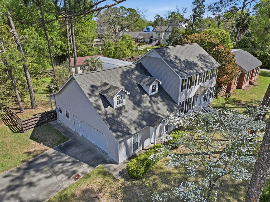 215 W Cypress Street