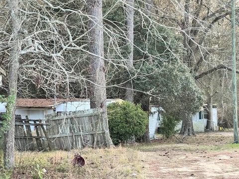 Tiny photo for 1160 W B Parks Road, Omega, GA 31775 (MLS # 141382)