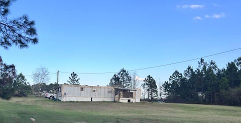 Tiny photo for 1160 W B Parks Road, Omega, GA 31775 (MLS # 141382)
