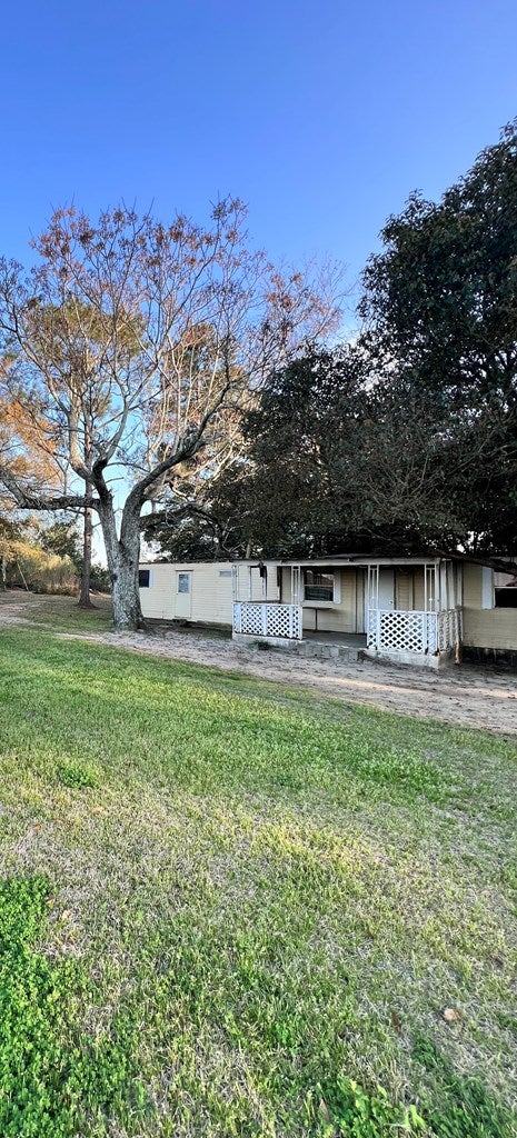 Tiny photo for 1160 W B Parks Road, Omega, GA 31775 (MLS # 141382)