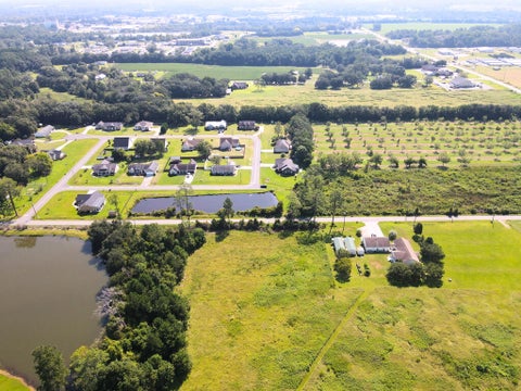 Tiny photo for 125 Baymeadows Circle, Fitzgerald, GA 31750 (MLS # 143042)