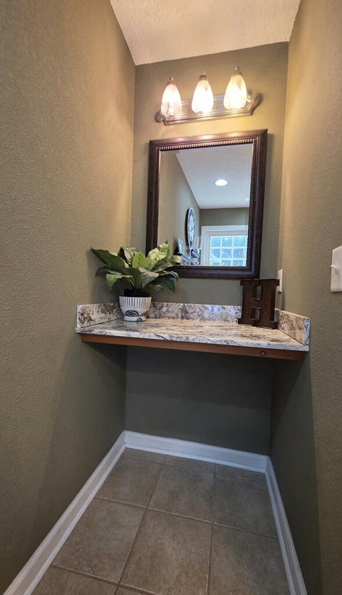 Tiny photo for 125 Baymeadows Circle, Fitzgerald, GA 31750 (MLS # 143042)