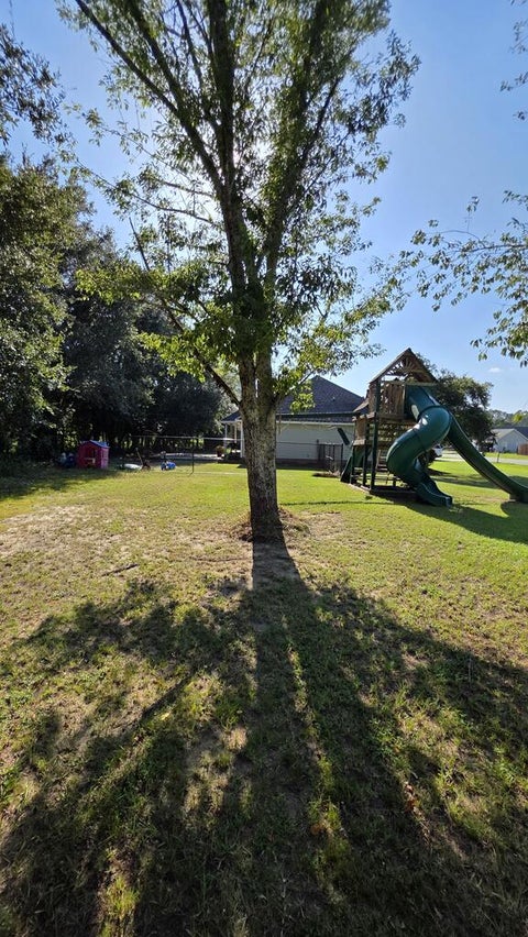 Tiny photo for 125 Baymeadows Circle, Fitzgerald, GA 31750 (MLS # 143042)