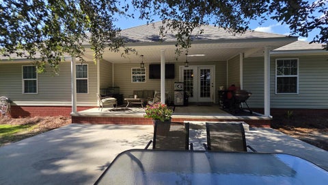 Tiny photo for 125 Baymeadows Circle, Fitzgerald, GA 31750 (MLS # 143042)