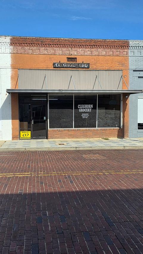 Photo of 306 E Pine Street, Fitzgerald, GA 31750 (MLS # 140215)