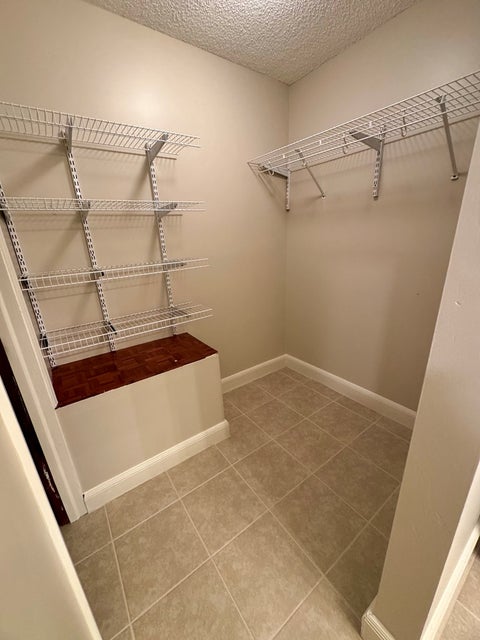 Tiny photo for 9 Country Club Pl, Tifton, GA 31793 (MLS # 142938)