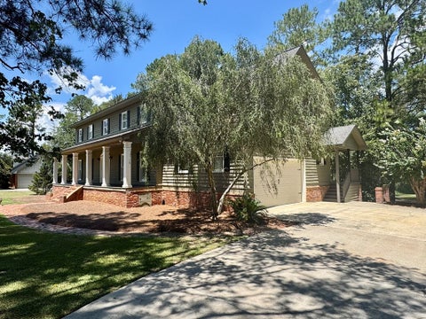 Tiny photo for 9 Country Club Pl, Tifton, GA 31793 (MLS # 142938)