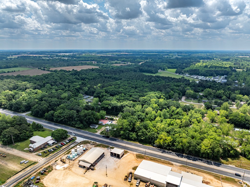 1.86 ac Highway 82/Cherry Street