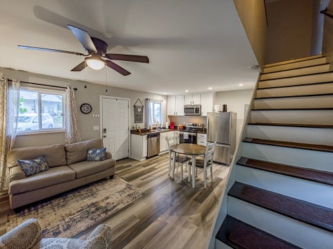Tiny photo for 243 Perry House Rd, Fitzgerald, GA 31750 (MLS # 143183)
