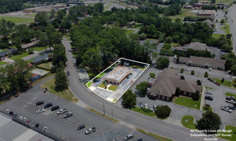 Tiny photo for 213 Magnolia DR, Tifton, GA 31794 (MLS # 142860)
