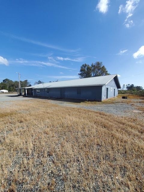 31 County Rd. 31 Jacksonville GA 31554