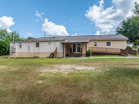 Tiny photo for 293 W Benjamin H Hill Drive, Fitzgerald, GA 31750 (MLS # 138637)