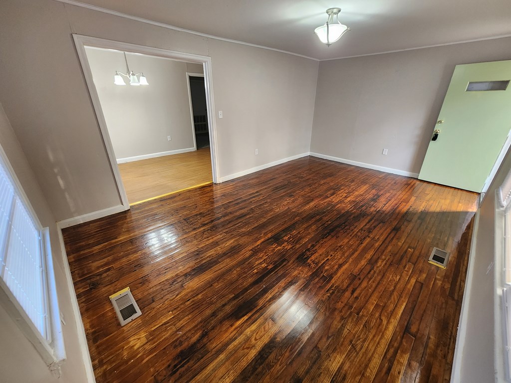 715 N Main