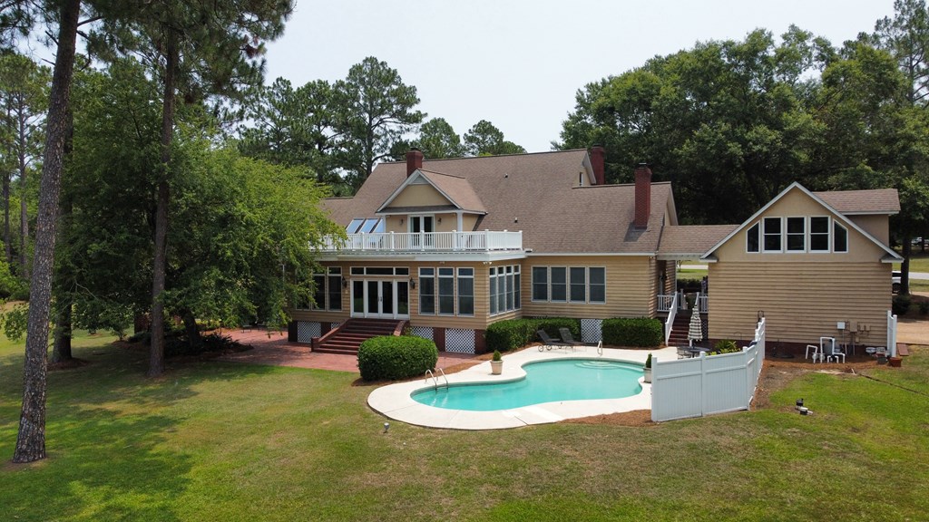 5009 Forest Lake Drive