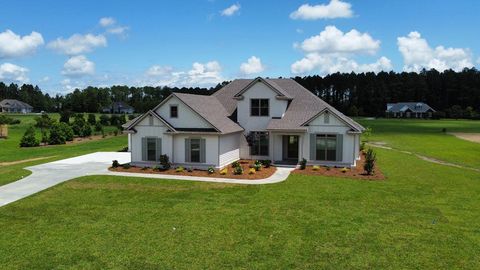 157 Brownlee Tifton GA 31794