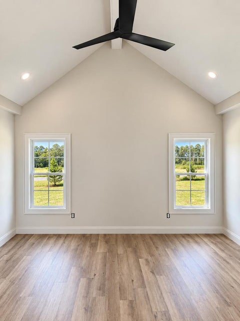 Tiny photo for 10 Edgewater Ct, Tifton, GA 31793 (MLS # 143090)
