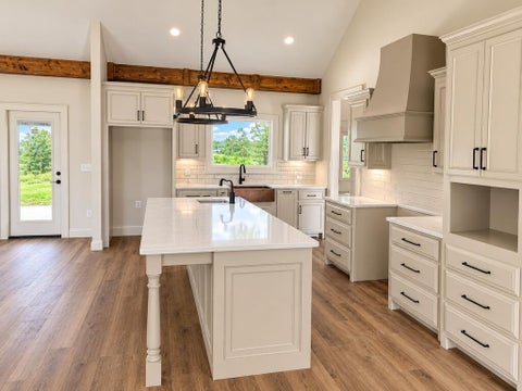 Tiny photo for 10 Edgewater Ct, Tifton, GA 31793 (MLS # 143090)
