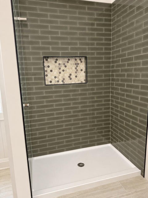 Tiny photo for 10 Edgewater Ct, Tifton, GA 31793 (MLS # 143090)