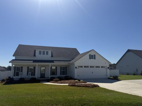 Tiny photo for 26 Water's Edge Way, Tifton, GA 31793 (MLS # 143208)