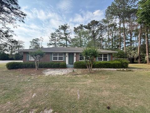 Photo of 125 Starr St, Tifton, GA 31794 (MLS # 142537)