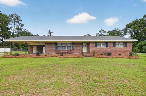 Photo of 402 Morningside Dr, Sylvester, GA 31791 (MLS # 142936)