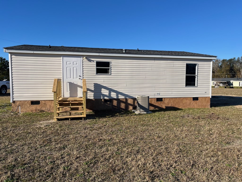 114 Candler Ct