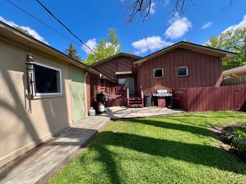 Tiny photo for 509 S Main Street, Fitzgerald, GA 31750 (MLS # 143223)