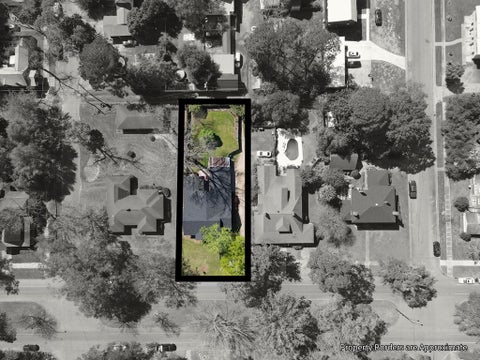 Tiny photo for 509 S Main Street, Fitzgerald, GA 31750 (MLS # 143223)