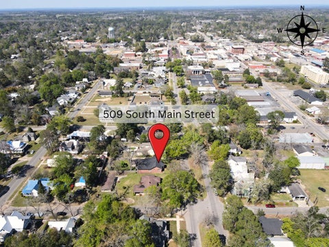 Tiny photo for 509 S Main Street, Fitzgerald, GA 31750 (MLS # 143223)