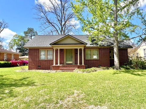 Photo of 509 S Main Street, Fitzgerald, GA 31750 (MLS # 142463)