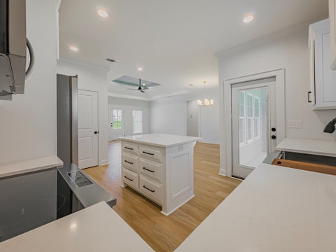 Tiny photo for 36 Edgewater Ct, Tifton, GA 31793 (MLS # 142674)
