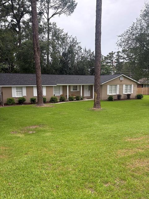 Photo of 2124 Gornto Road, Valdosta, GA 31602 (MLS # 142794)