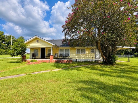 Tiny photo for 2010 P T Salter Rd, Poulan, GA 31781 (MLS # 143109)