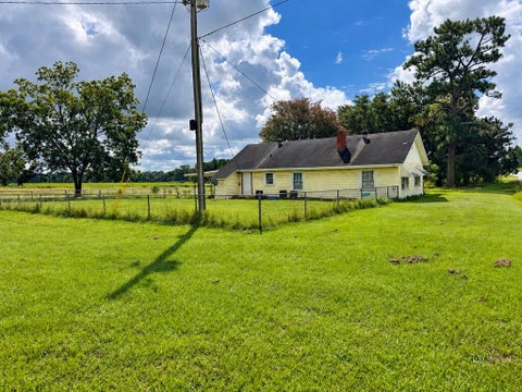 Tiny photo for 2010 P T Salter Rd, Poulan, GA 31781 (MLS # 143109)
