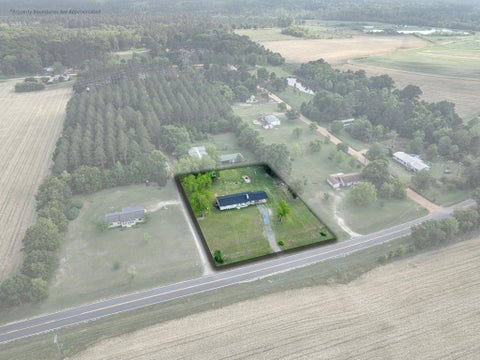 Tiny photo for 746 Chula Brookfield Rd, Tifton, GA 31794 (MLS # 142620)