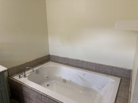 Tiny photo for 124 Elderberry Rd, Fitzgerald, GA 31750 (MLS # 143136)