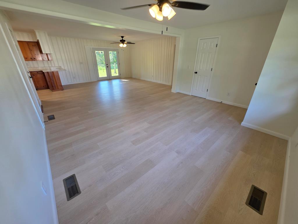124 N Main Street Ext