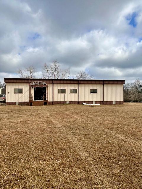 Photo of 213 Alapaha Hwy, Ocilla, GA 31774 (MLS # 138865)