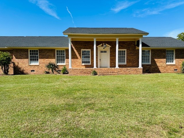 110 Lakewood Dr