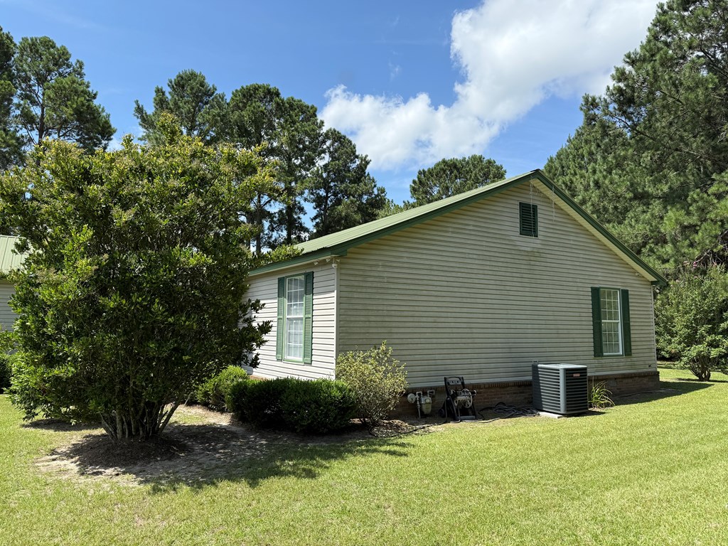 916 Randall Whiddon Drive