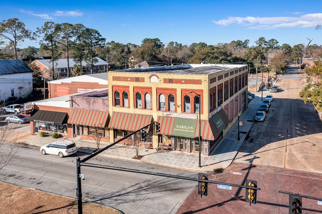 201 S Main St.