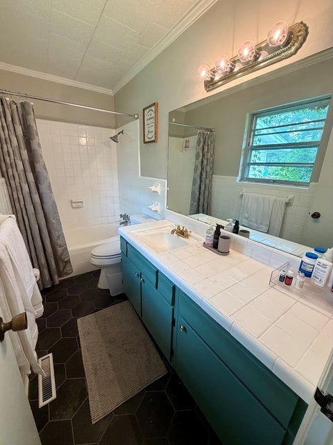 Tiny photo for 2201 N Ridge Avenue, Tifton, GA 31794 (MLS # 142816)