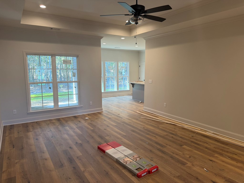 44 Sloans Village Way SE