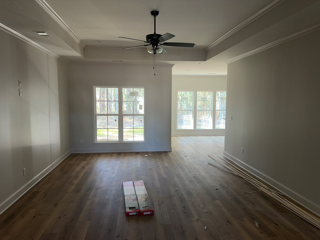 44 Sloans Village Way SE