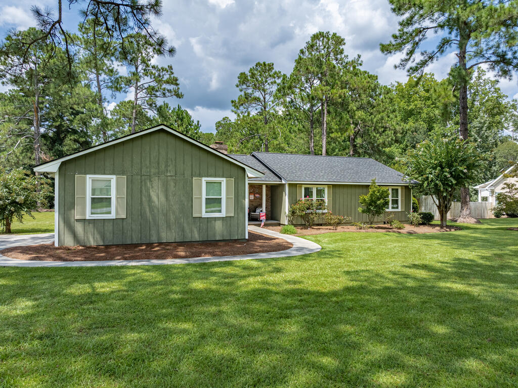4401 W Forest Lake Drive