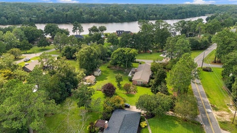 Tiny photo for 902 E 40th St, Tifton, GA 31794 (MLS # 143179)