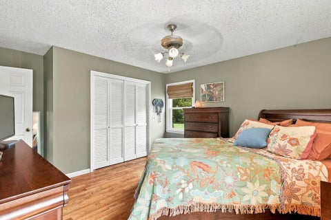 Tiny photo for 902 E 40th St, Tifton, GA 31794 (MLS # 143179)