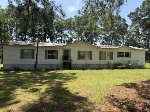 Tiny photo for 148 Richardson St, Ty Ty, GA 31795 (MLS # 143019)