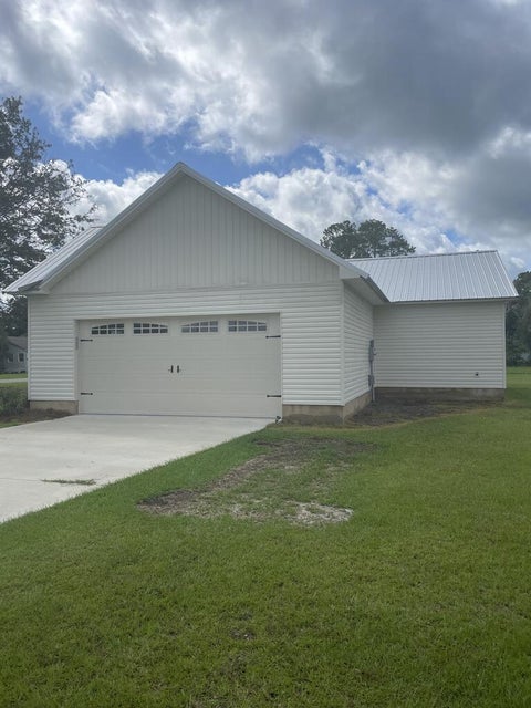 Tiny photo for 83 W Gray Ave, Lenox, GA 31637 (MLS # 143070)