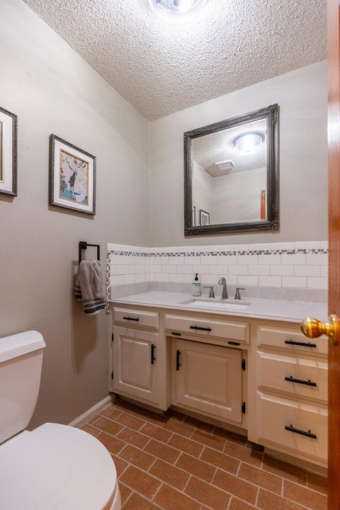 Tiny photo for 7 Red Oak RD, Tifton, GA 31794 (MLS # 143202)